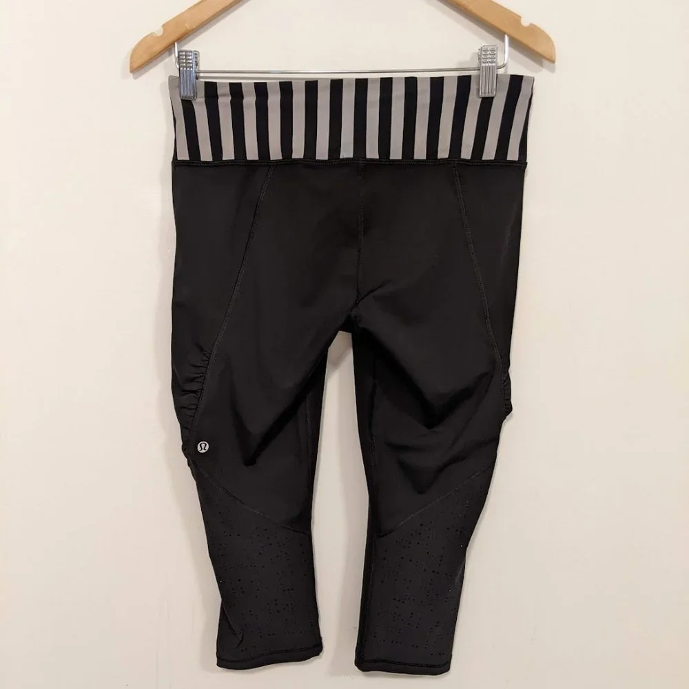 Lululemon Water Bound Crop Black/Apex Stripe Printed Black Dune 8 - Picture 14 of 16